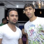 Ashish Nehra with his brother