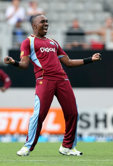Dwayne Bravo Height Weight Age Girlfriend Wife Family Biography More Starsunfolded His girlfriend's name is regina ramjit who is a model. starsunfolded