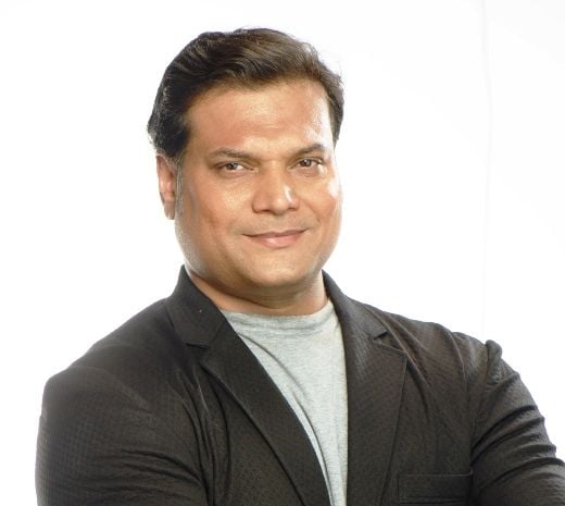 dayanand shetty and his wife