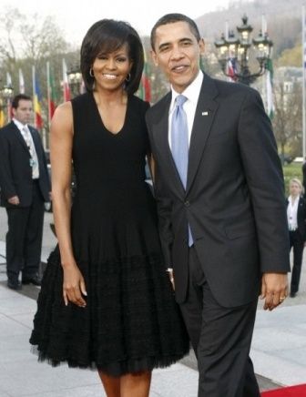 Barack Obama with his wife Michelle Obama