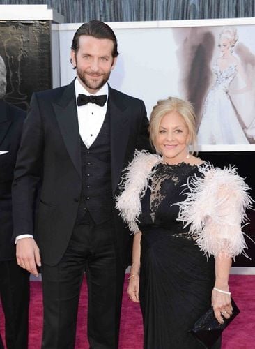 Bradley Cooper - Age, Family, Bio