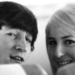 John-Lennon-with-wife-Cynthia-in-New-York-in-February-1964