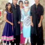 Suhana Khan with her family