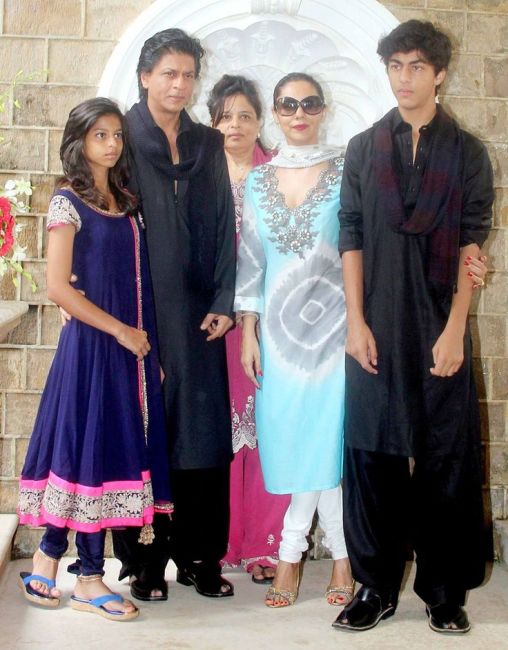 Suhana Khan Age Height Boyfriend Family Biography More Starsunfolded Real height of salman khan is 5 feet and 8 inches. starsunfolded