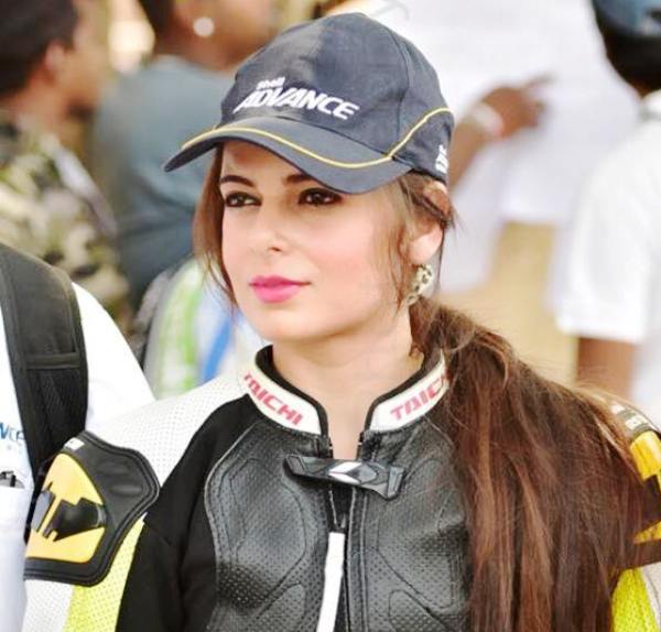 alisha abdullah bike racer