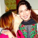 Mehwish Hayat with her mother
