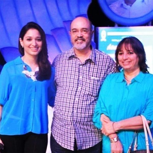 Tamannaah Bhatia with her parents