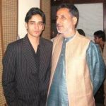 siddharth-arora-with-his-father