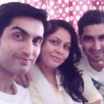 kunal-bakshi-with-his-brother-and-sister
