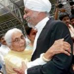 Jagdish Singh Khehar with his mother