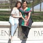 pranitha-subhash-with-her-mother