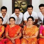 karthi-with-his-family