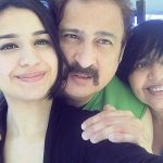 sanaya-pithawalla-with-her-parents