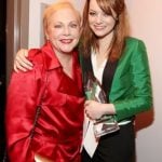 Emma Stone with her mother