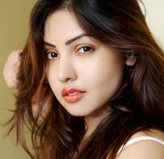 komal-jha-actress-height-weight-age-affairs-biography-more