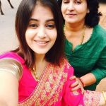 shruti-prakash-with-her-mother-savitha-prakash