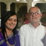 vandana-vithlani-with-her-father