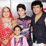 neelu-vaghela-with-his-husband-daughter-and-son