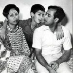 Rakesh Sharma With His Wife Madhu And Son Kapil