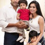 jayam-ravi-with-his-wife-and-sons