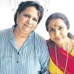 Asha Bhosle with daughter Varsha Bhosle