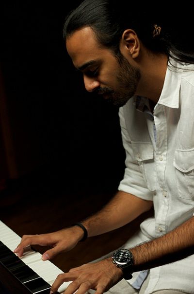 Jaffer Zaidi singer