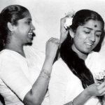 Lata Mangeshkar(right) and Asha Bhosle(Left) in childhood