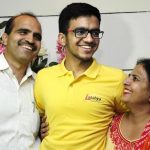 Sarvesh Mehtani with his parents