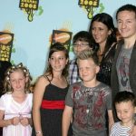 Chester Bennington with his wife Talinda and children