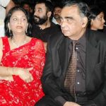 Anuj Saxena parents