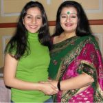 Apara Mehta with Daughter Khushali