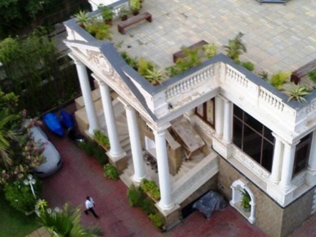 Shah Rukh Khans House Mannat Photos Price Interior And More Starsunfolded