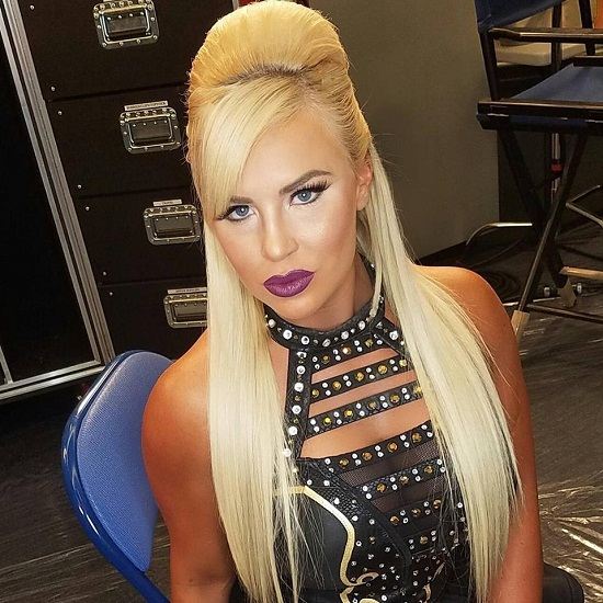 Dana Brooke Wrestler Height Weight Age Affairs Biography And More Starsunfolded