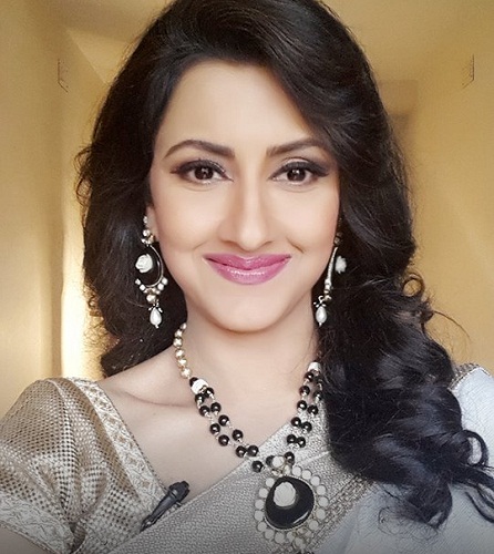 Rachana Banerjee (Actress) Height, Weight, Age, Boyfriend, Husbands, Son, Biography & More » StarsUnfolded