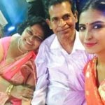 Poulomi Das with parents