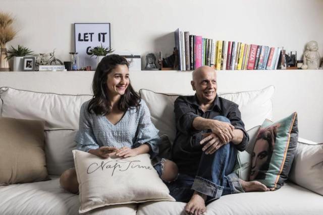 Alia Bhatt With Father In Her Home