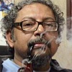 Kanchan Gupta Smoking