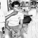 Vinay Kumar with his parents