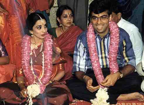 Viswanathan Anand - Bio & Stats