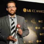 Daniel Vettori Holding ICC Spirit of Cricket Award in 2012