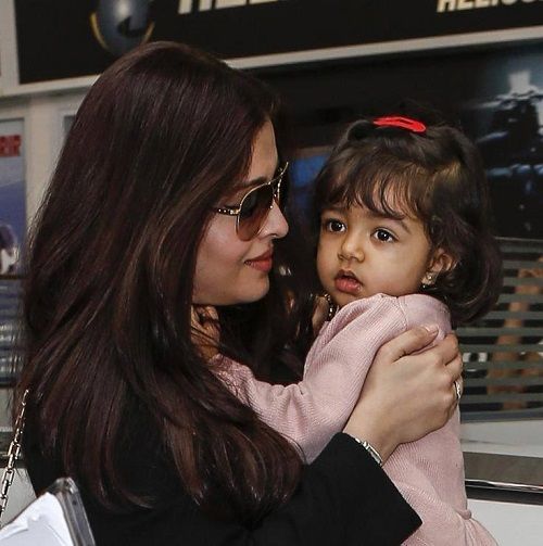 Aaradhya Bachchan Age, Photos, Date Of Birth & More » StarsUnfolded
