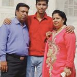 Nikhil Sidhwani with his parents