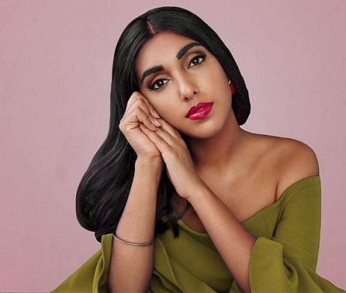 Rupi Kaur - Wikipedia