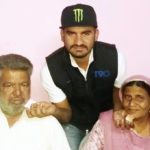 Tajinder Singh With His Parents