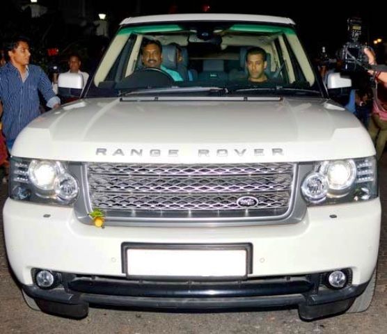 Salman Khan Land Rover Range Rover