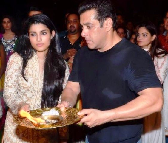 Salman Khan With His Niece Alizeh