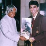 Pankaj Advani Receiving The Khel Ratna Award From Former Indian President A. P. J. Abdul Kalam
