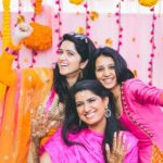 Pallavi Batra with her sisters