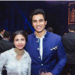 Shiv Pandit With His Wife Ameira Punvani