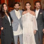 Sunita Kapoor's Husband Anil Kapoor With His Children